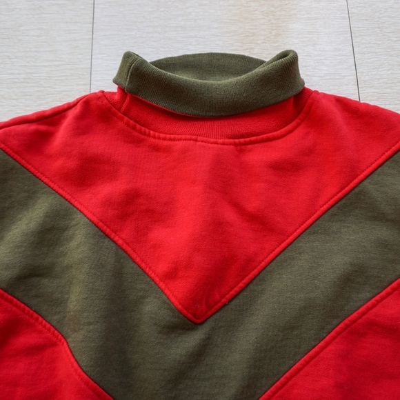 Mervyn's Cheetah vintage turtleneck sweater - Picture 2 of 5